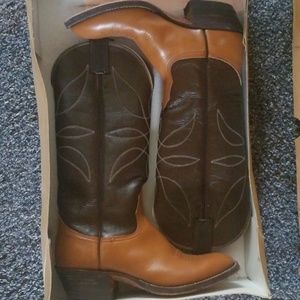 EUC Leather Cowboy Boots